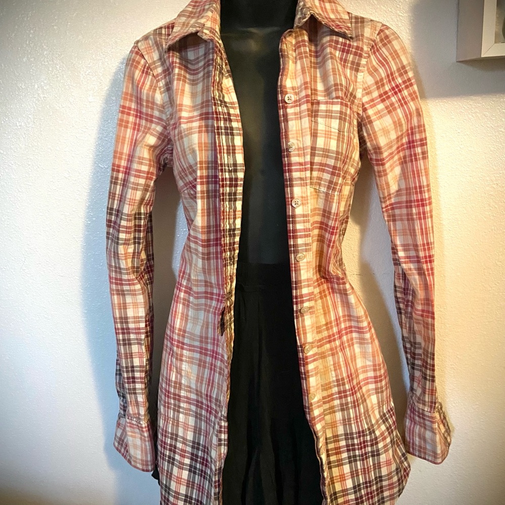 Free People Shirt Dress with large pockets! 31” long. 100% cotton. EUC❤️